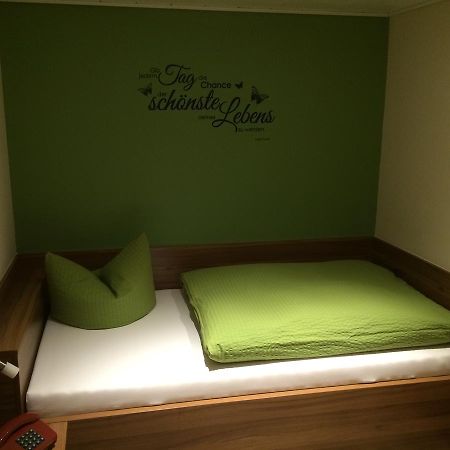 Landhotel Restaurant Schuetzenhof Ulmbach エクステリア 写真